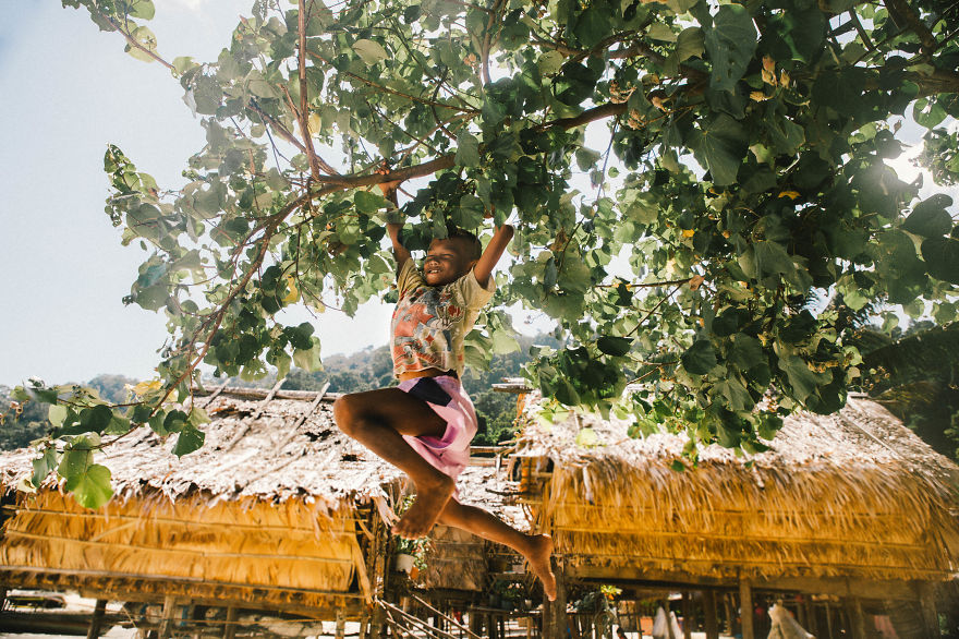 I’ve Been Photographing Slums To Show That Life In Poverty Is Not What You Think Of