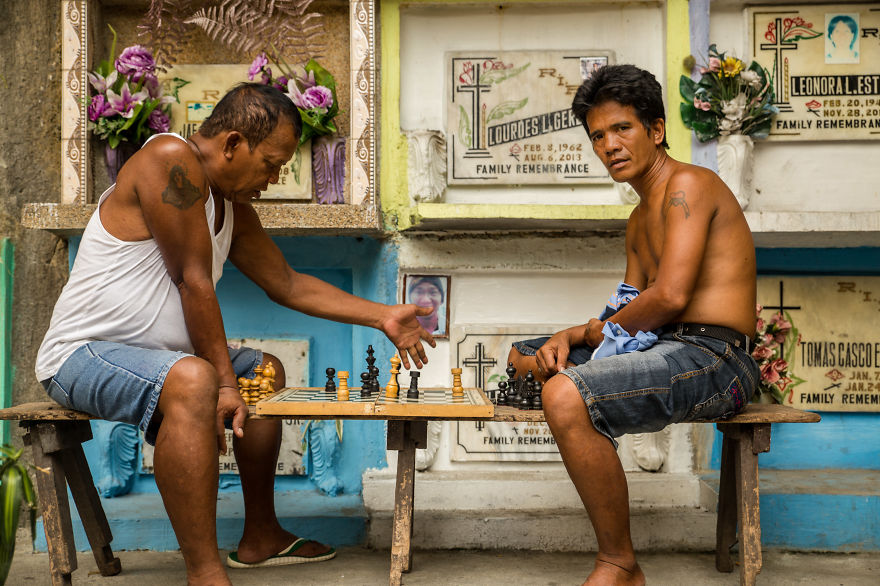 I’ve Been Photographing Slums To Show That Life In Poverty Is Not What You Think Of