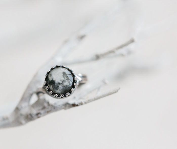 Space Jewelry That Lets You Carry A Piece Of The Cosmos With You Space Jewelry That Lets You Carry A Piece Of The Cosmos With You