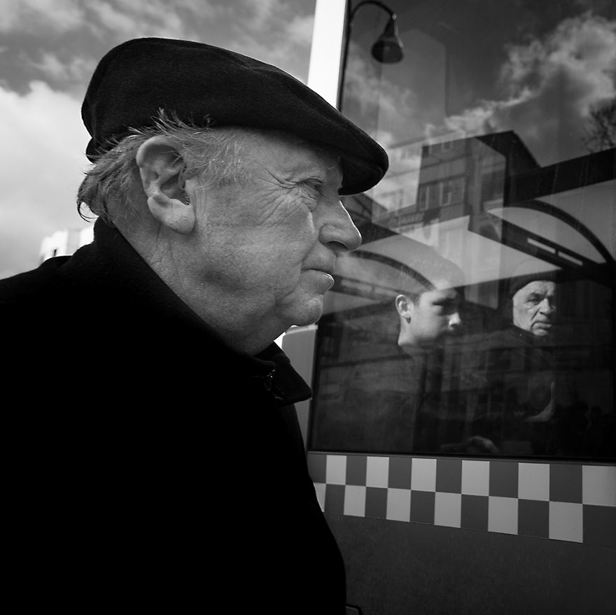 I Photograph The Constantly Changing Street Life Of Istanbul