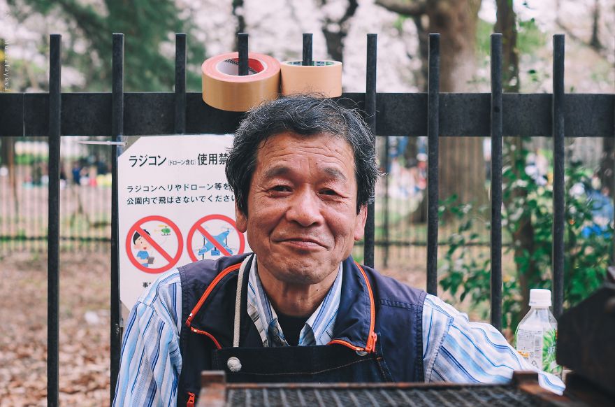 I Was Lucky To Capture The People Of Tokyo In The Boom Of Cherry Trees Blossoming I Was Lucky To Capture The People Of Tokyo In The Boom Of Cherry Trees Blossoming
