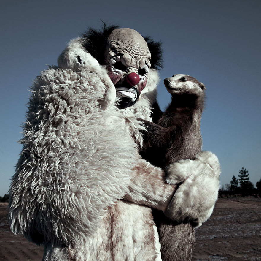 Post-Mortem Fairy Tales Featuring Dead Animals As Fantasy Characters (part 4) Post-Mortem Fairy Tales Featuring Dead Animals As Fantasy Characters (part 4)