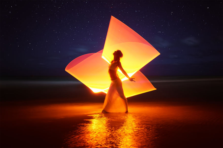 Light-Painting: We Travel Around The World To Create Fantasy Portraits Light-Painting: We Travel Around The World To Create Fantasy Portraits