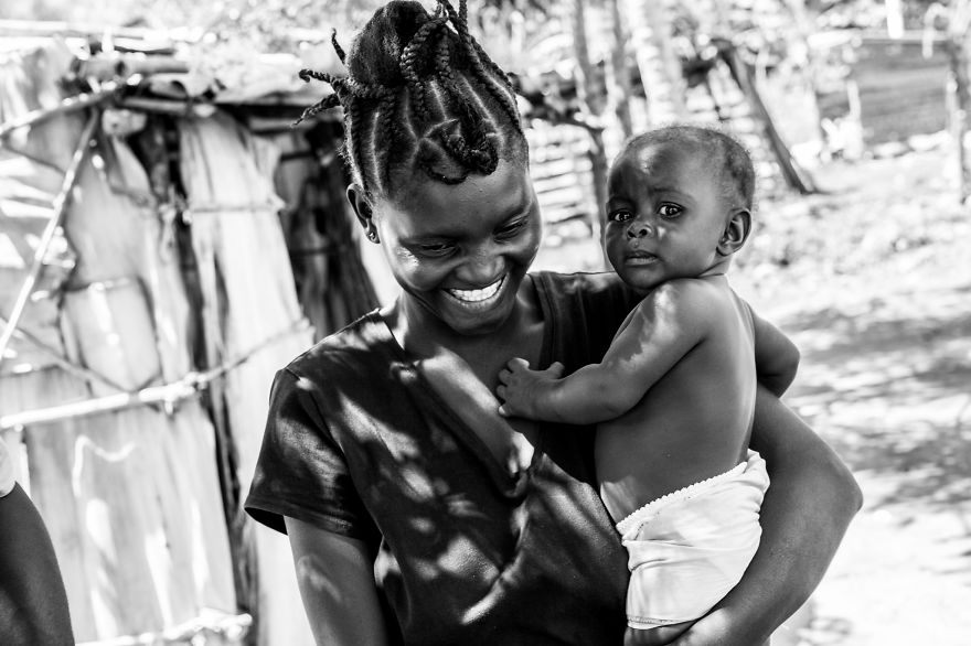 I Photographed What It’s Like To Be Born, Live, And Grow Old In Haiti I Photographed What It’s Like To Be Born, Live, And Grow Old In Haiti