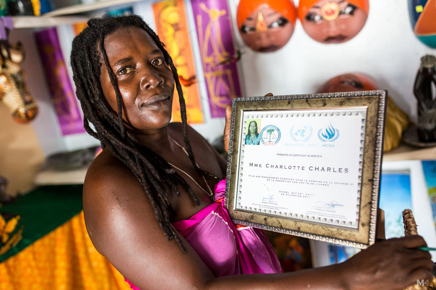 I Photographed What It&rsquo;s Like To Be Born, Live, And Grow Old In Haiti