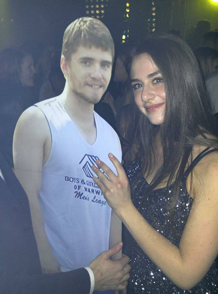 cardboard-cutout-friend-kevin-birthday-trip-funny-prank-5 cardboard-cutout-friend-kevin-birthday-trip-funny-prank-5