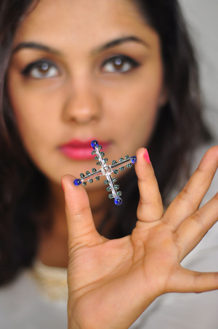 I Created A Collection Of Borosilicate Glass Jewellery I Created A Collection Of Borosilicate Glass Jewellery