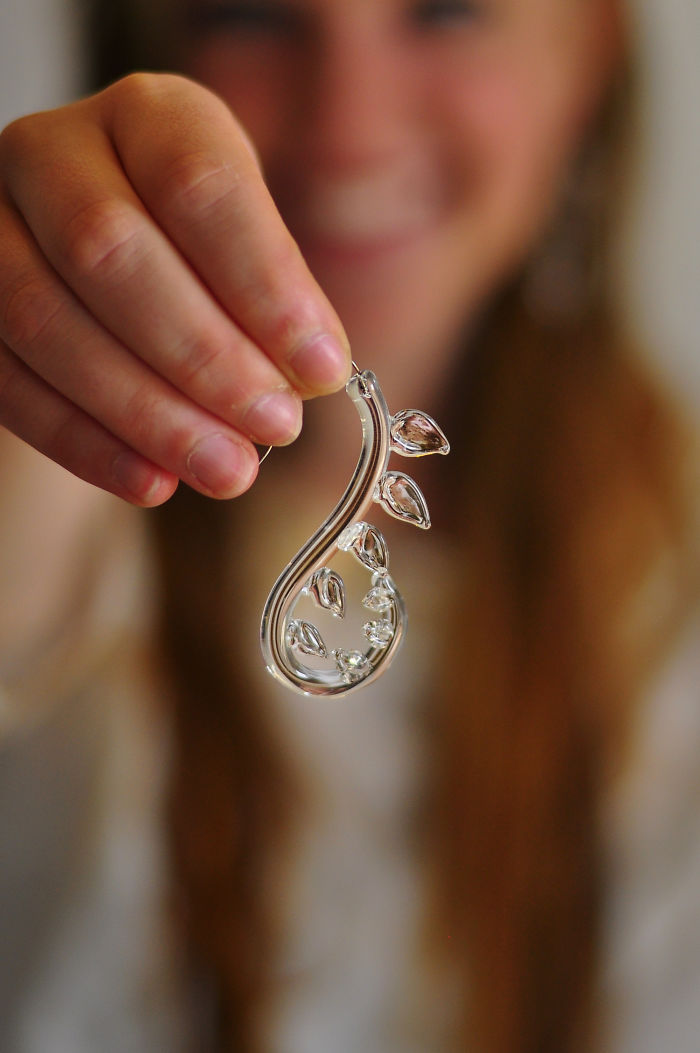 I Created A Collection Of Borosilicate Glass Jewellery I Created A Collection Of Borosilicate Glass Jewellery