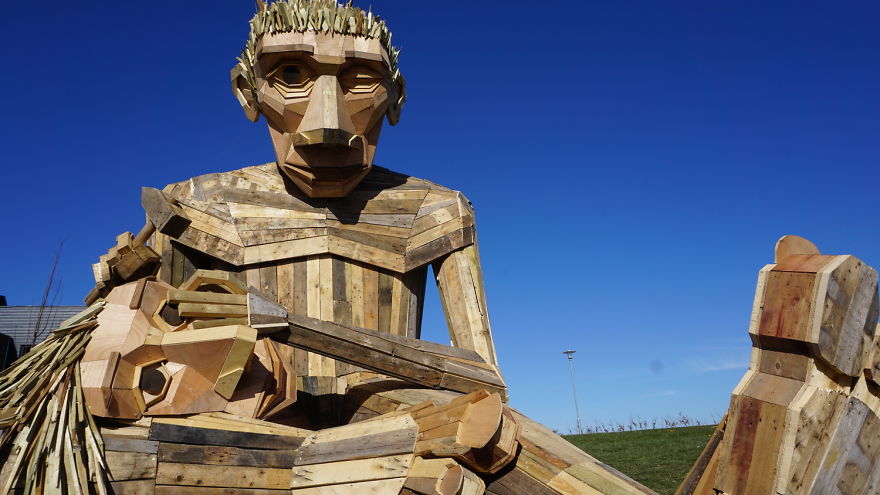 14-Year-Old Girl Saved My Sculpture After It Was Destroyed In A Storm