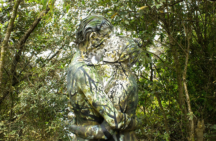 I Paint People Into The World