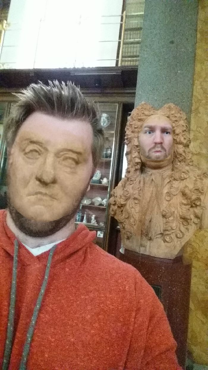 My Friend Went To The Museum And Tried Face Swap, The Result Is Hilarious (11 Pics)