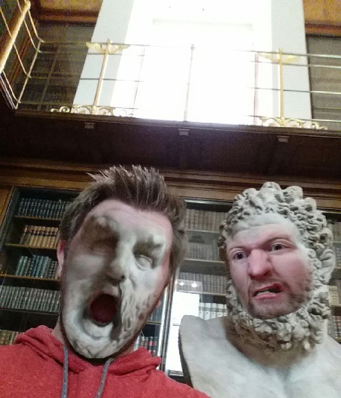 My Friend Went To The Museum And Tried Face Swap, The Result Is Hilarious (11 Pics)