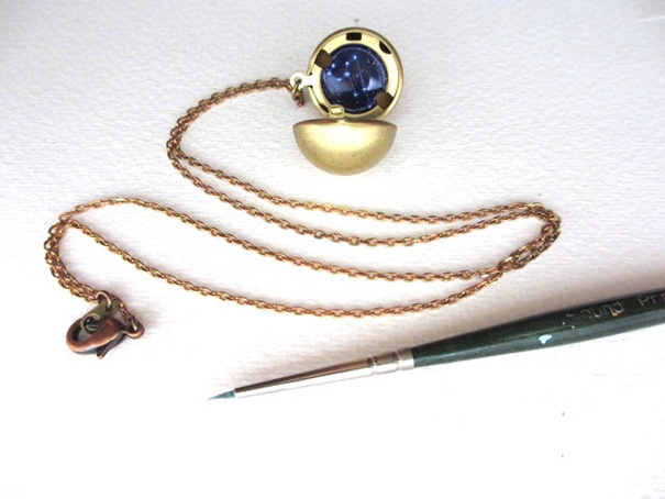 miniature-astromony-oil-painting-jewelry-rustic-lockets-khara-ledonne-19 miniature-astromony-oil-painting-jewelry-rustic-lockets-khara-ledonne-19