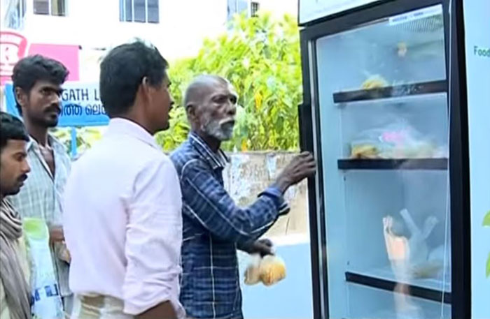 public-street-fridge-for-homeless-india-13 public-street-fridge-for-homeless-india-13
