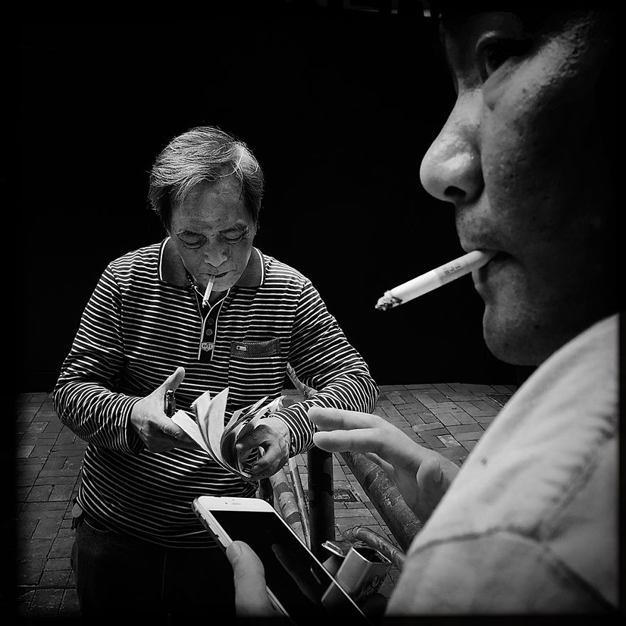 I Spent 120 Hours Documenting Hong Kong Street Life And These Are The Results I Spent 120 Hours Documenting Hong Kong Street Life And These Are The Results