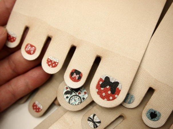 toe-nail-art-polish-stockings-japan-5 toe-nail-art-polish-stockings-japan-5