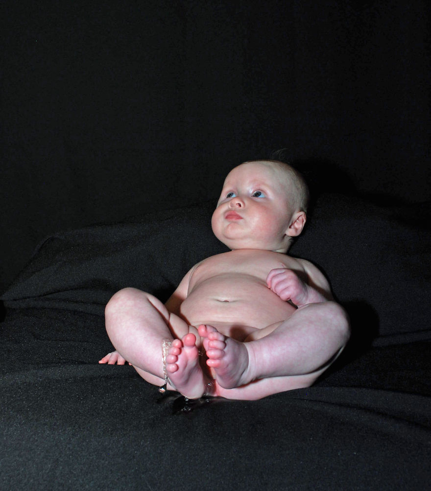 The Subtle Wee, Which You Wont Notice Until You Get To Photoshop It, Dad.