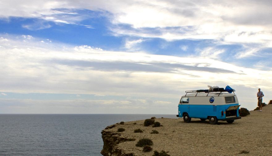 I Turned My Van Into A Food Truck To Travel Around The World I Turned My Van Into A Food Truck To Travel Around The World