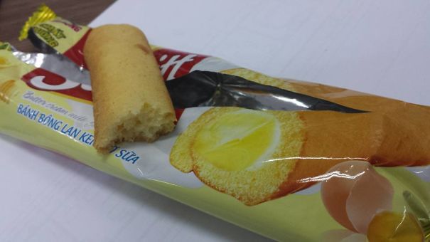 #100 Shouldn't Judge A Roll By Its Cover