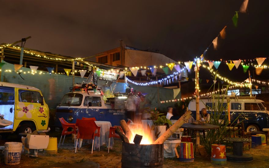 I Turned My Van Into A Food Truck To Travel Around The World I Turned My Van Into A Food Truck To Travel Around The World