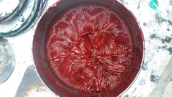 Dried Top On Printing Ink Tin