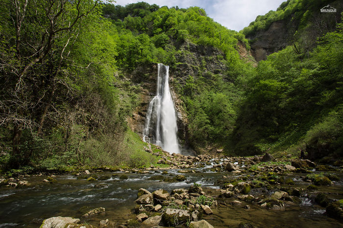 Oniore Waterfall