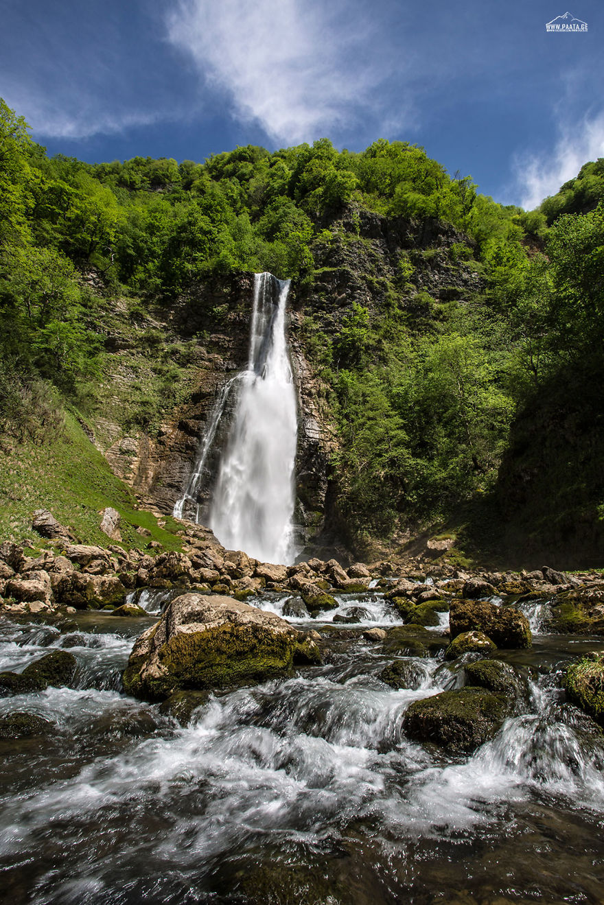 Oniore Waterfall