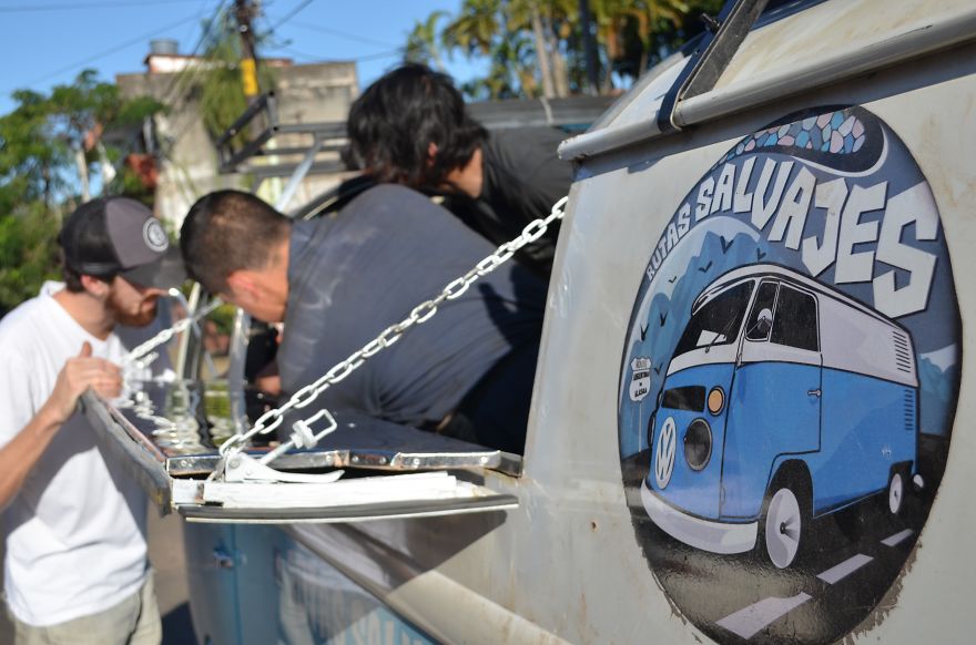 I Turned My Van Into A Food Truck To Travel Around The World I Turned My Van Into A Food Truck To Travel Around The World