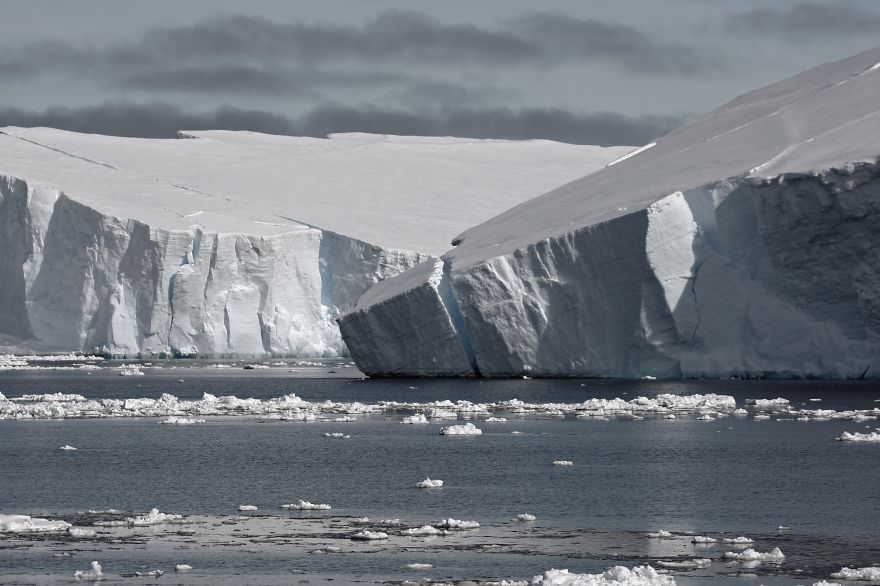 I Photograph Stunning Icebergs In Antarctica I Photograph Stunning Icebergs In Antarctica