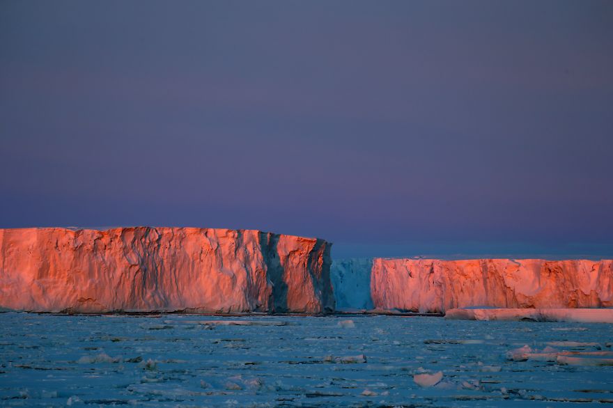 I Photograph Stunning Icebergs In Antarctica I Photograph Stunning Icebergs In Antarctica