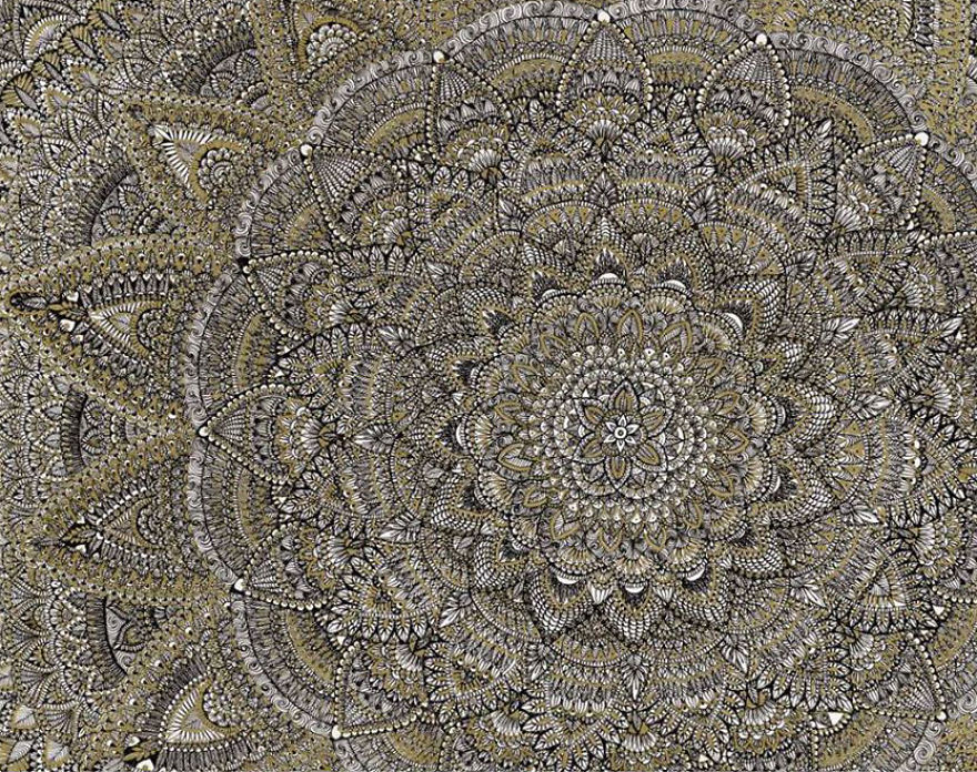 I Decorate Skulls With Golden Mandalas To Honour Fallen Creatures