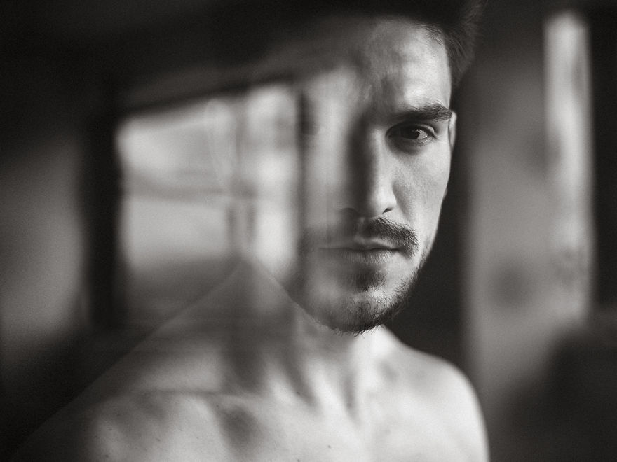 I Create Black And White Fine Art Portraits That Reveal People's Inner Faces