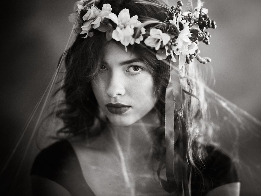 I Create Black And White Fine Art Portraits That Reveal People's Inner Faces