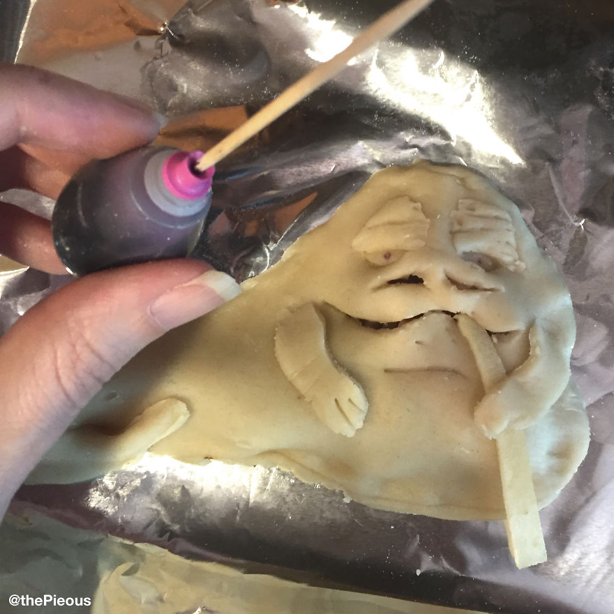 I Made A Batch Of Jabba The Hutt Turnovers For Star Wars Day I Made A Batch Of Jabba The Hutt Turnovers For Star Wars Day