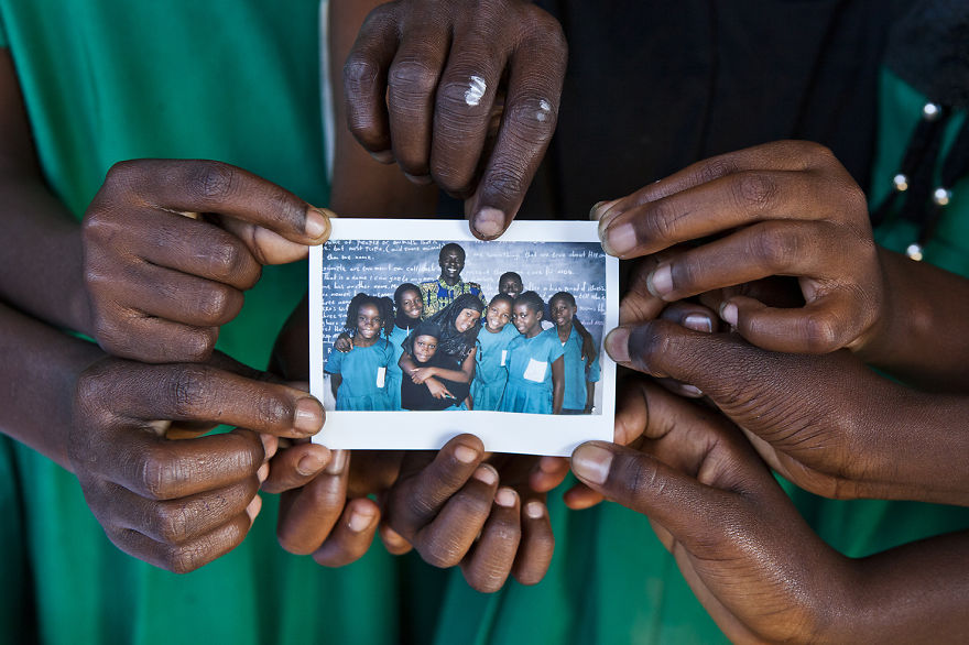 On My Trip To Gambia I Photographed Locals And Gave The Pictures As A Gift