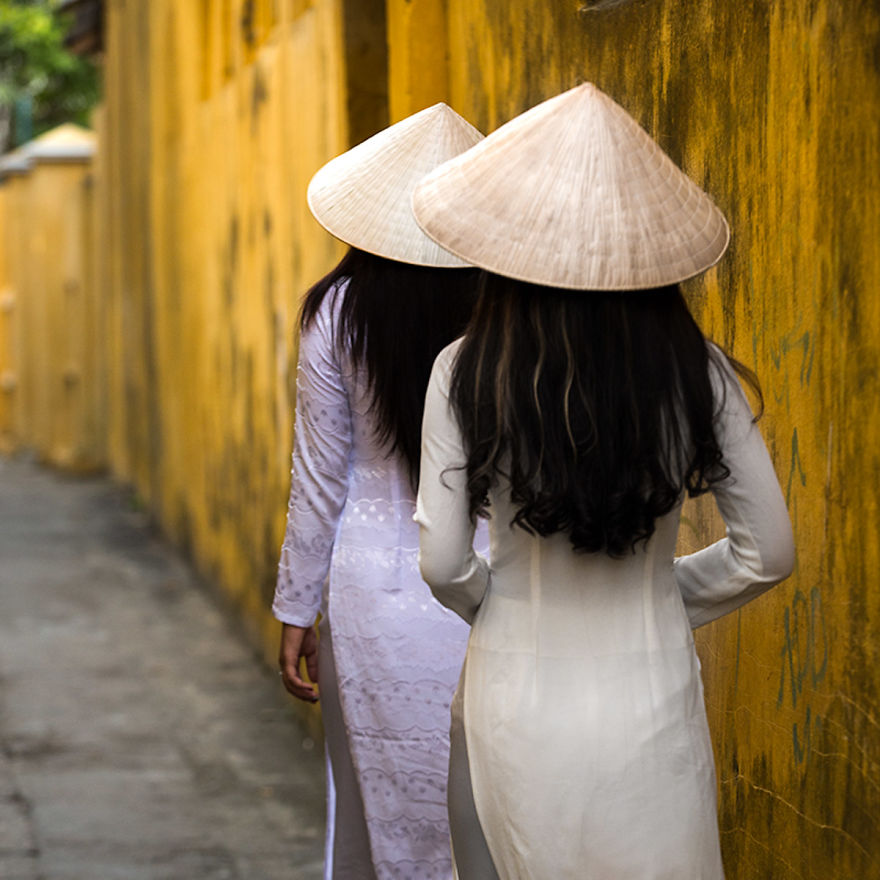 Photographer Rehahn Celebrates The Beauty Of Vietnam With Ao Dai Photo Collection Photographer Rehahn Celebrates The Beauty Of Vietnam With Ao Dai Photo Collection