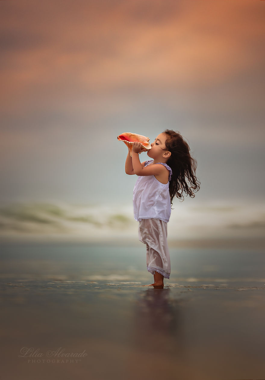 How To Perceive Magic In Your Children's Summer Photos So They'd Never Forget Those Moments