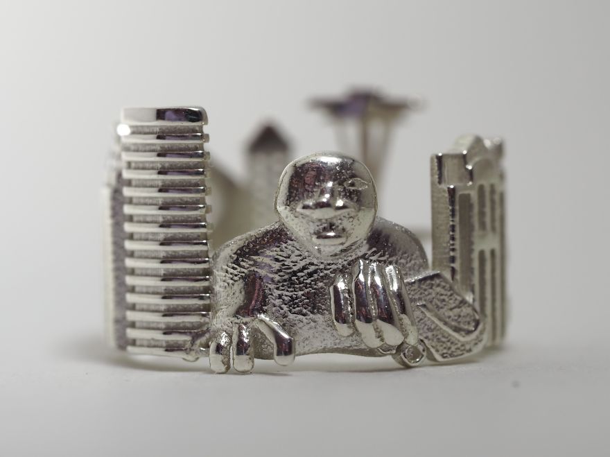 I Create Wearable Cityscapes With A Piece Of City Spirit