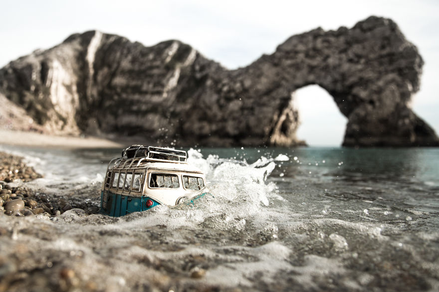 Big Splash At Durdle Door