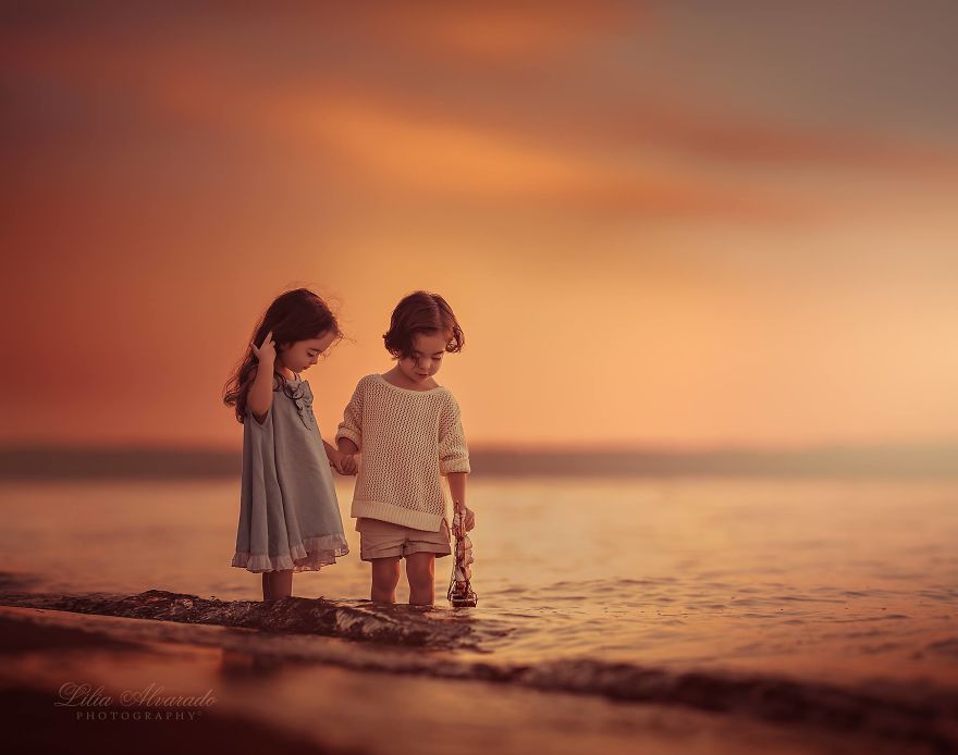 How To Perceive Magic In Your Children's Summer Photos So They'd Never Forget Those Moments