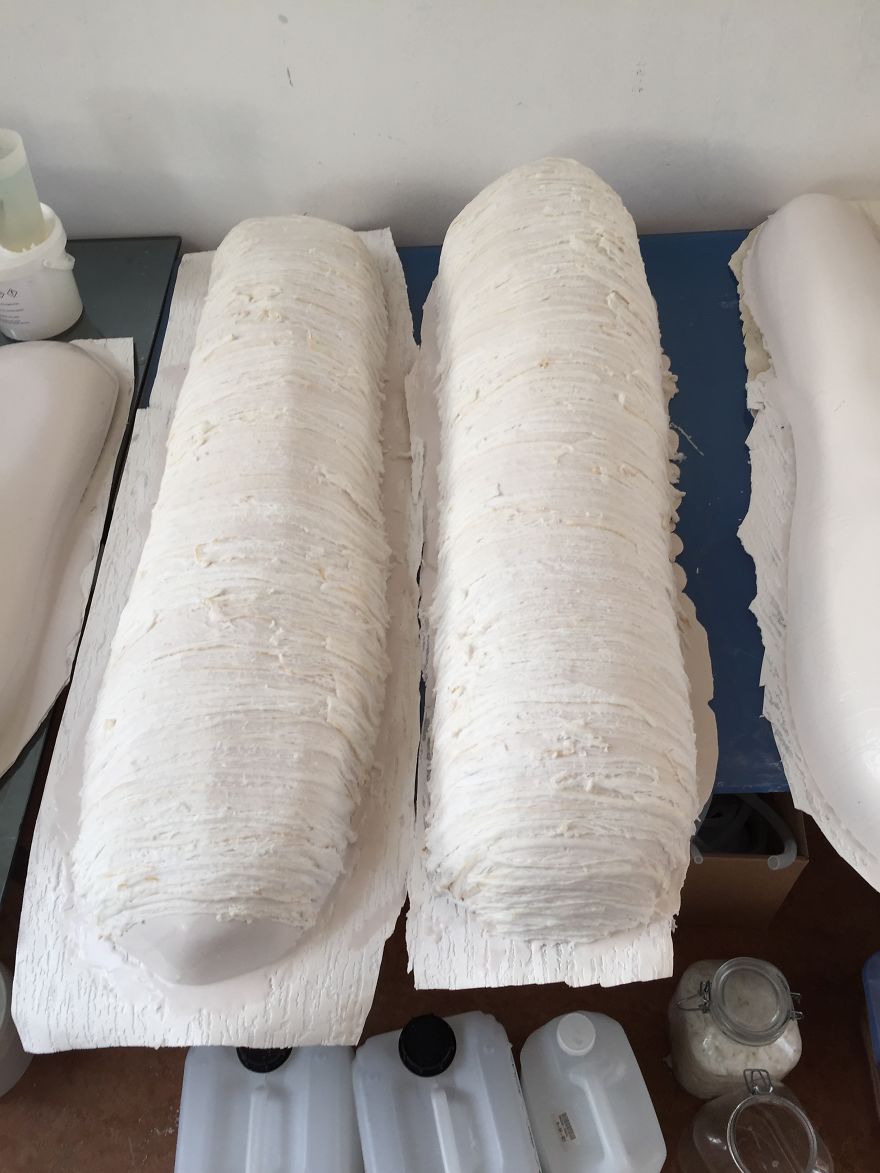 Lamps and Vases Made From Discarded Meat That I Found In Supermarkets Lamps and Vases Made From Discarded Meat That I Found In Supermarkets