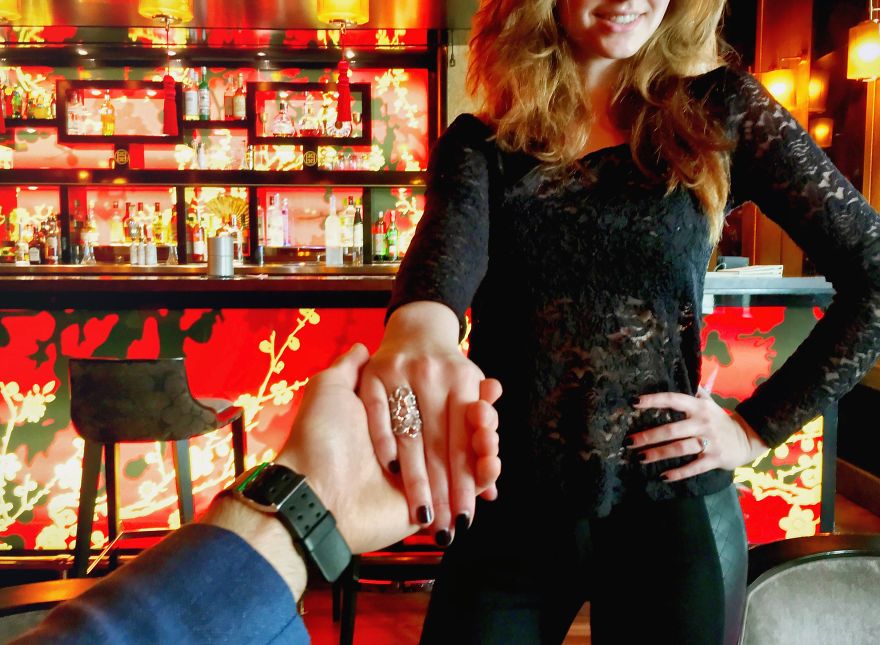 This Guy Does "one Date A Day" (in Paris)