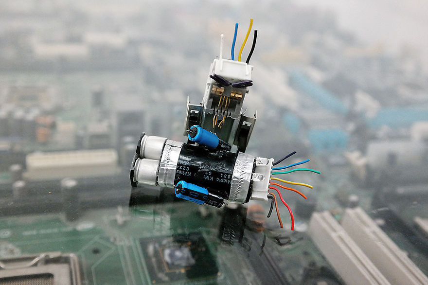 I Turn Electronic Waste Into Tiny Robots