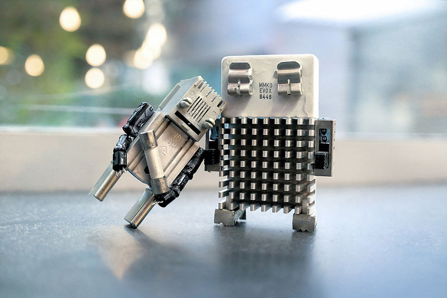 I Turn Electronic Waste Into Tiny Robots I Turn Electronic Waste Into Tiny Robots