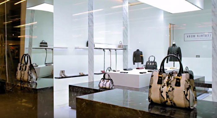 behind-leather-bag-anti-animal-cruelty-campaign-peta-asia-15 behind-leather-bag-anti-animal-cruelty-campaign-peta-asia-15