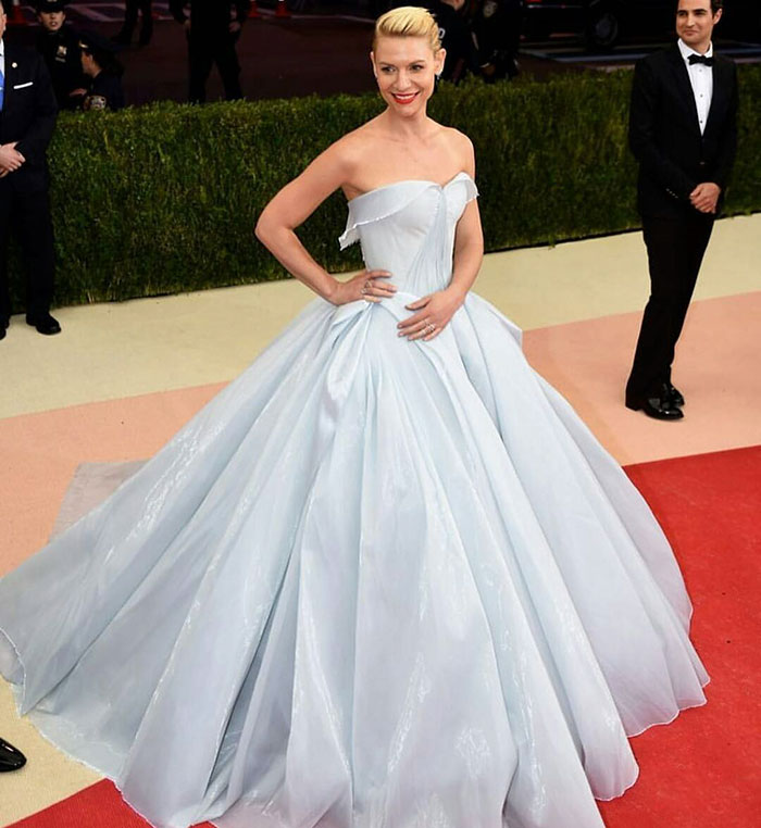 claire-danes-cinderella-glowing-dress-gown-met-gala-zac-posen-8 claire-danes-cinderella-glowing-dress-gown-met-gala-zac-posen-8