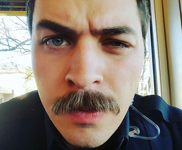 cop-rescues-kitten-donut-operator-7 cop-rescues-kitten-donut-operator-7