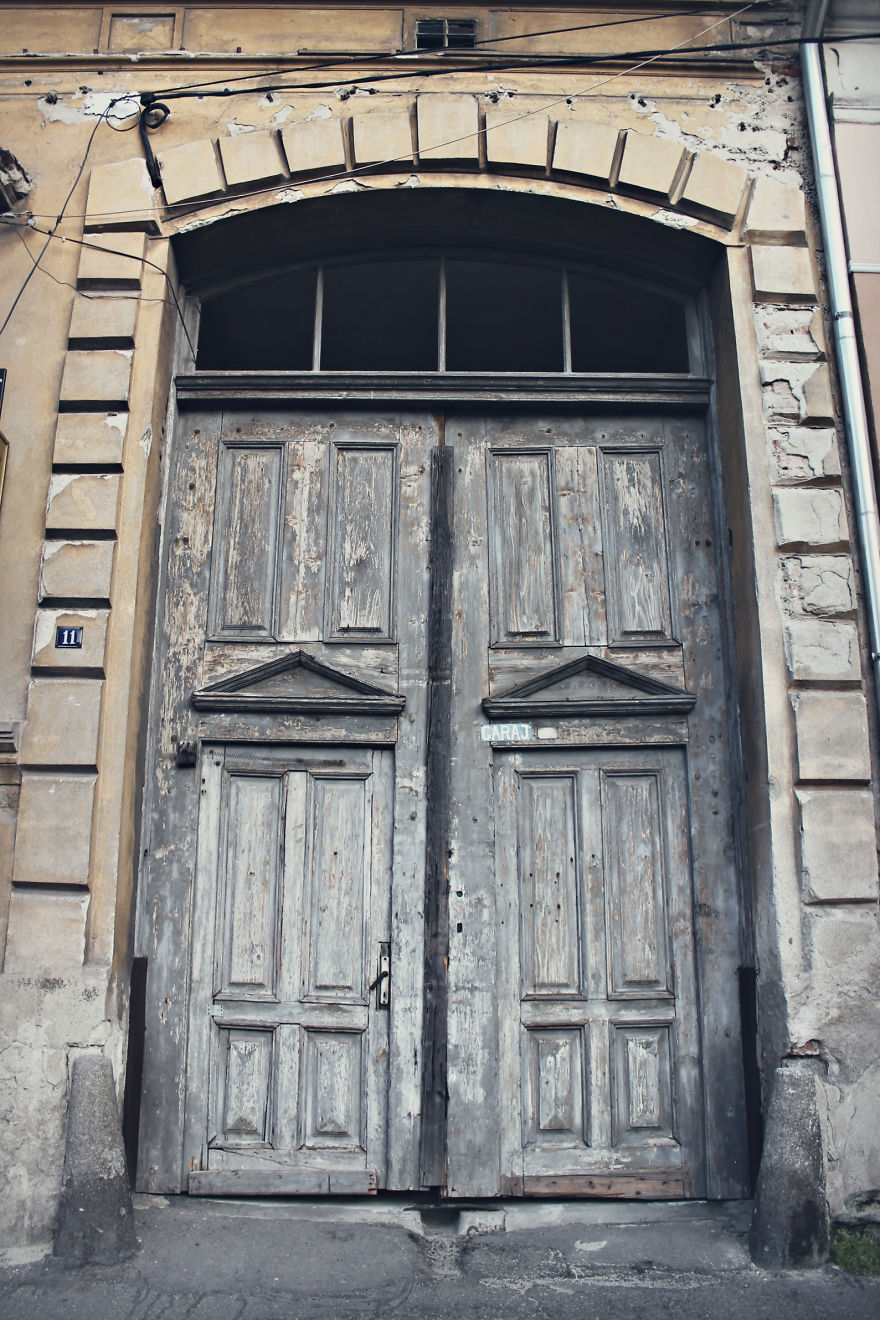 A Moldavian Girl Follows The Doors Through Romania A Moldavian Girl Follows The Doors Through Romania