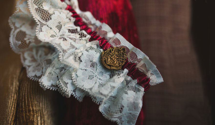 harry-potter-themed-wedding-cassie-lewis-byrom-22 harry-potter-themed-wedding-cassie-lewis-byrom-22