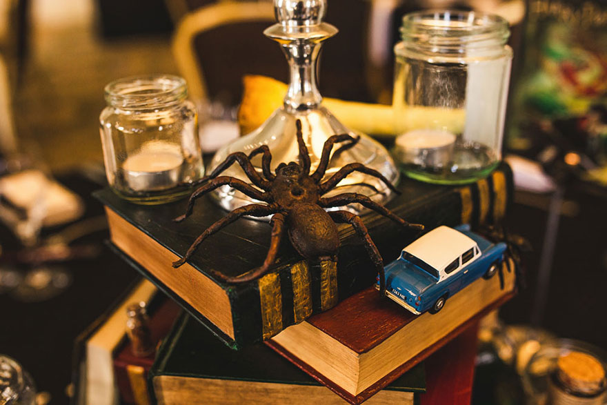 harry-potter-themed-wedding-cassie-lewis-byrom-45 harry-potter-themed-wedding-cassie-lewis-byrom-45